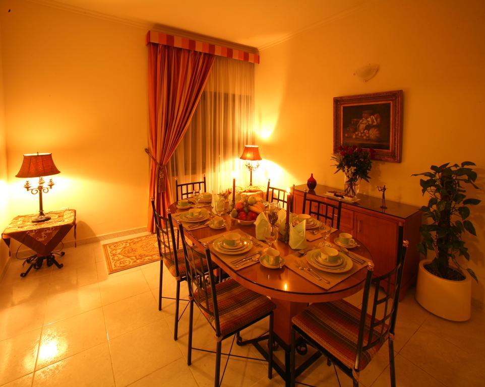 Khalidia Hotel Apartments دبي الغرفة الصورة